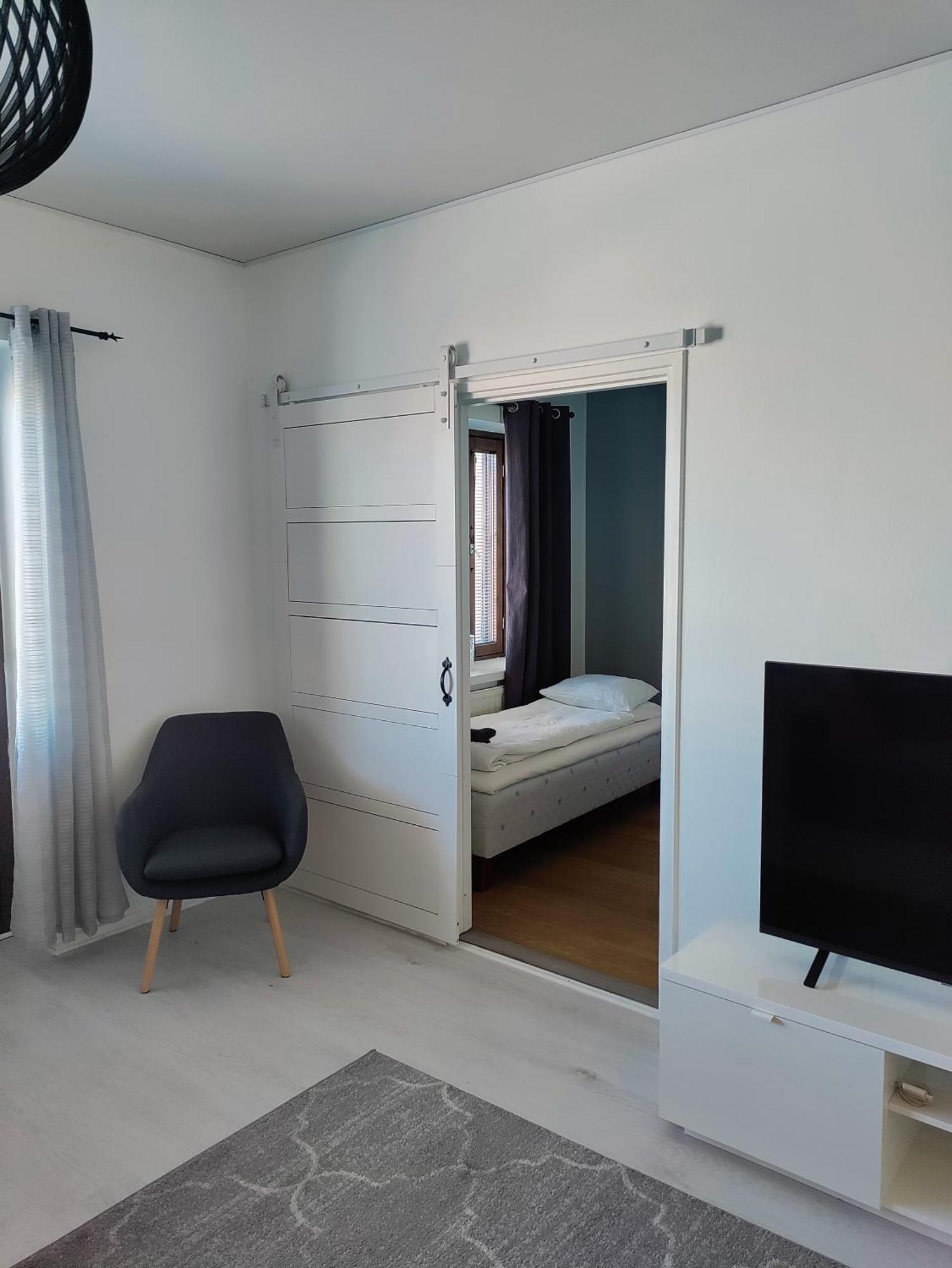 Cozy Apartment By The Sea 2 Rooms Free Private Parking 케미 외부 사진